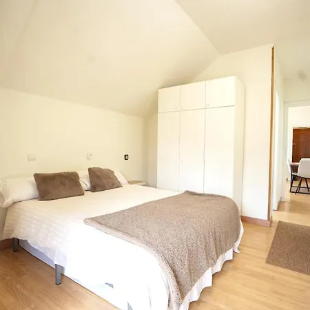 Apartment El Atico De Sardi Con Ascensor | 4 Pax. Santander